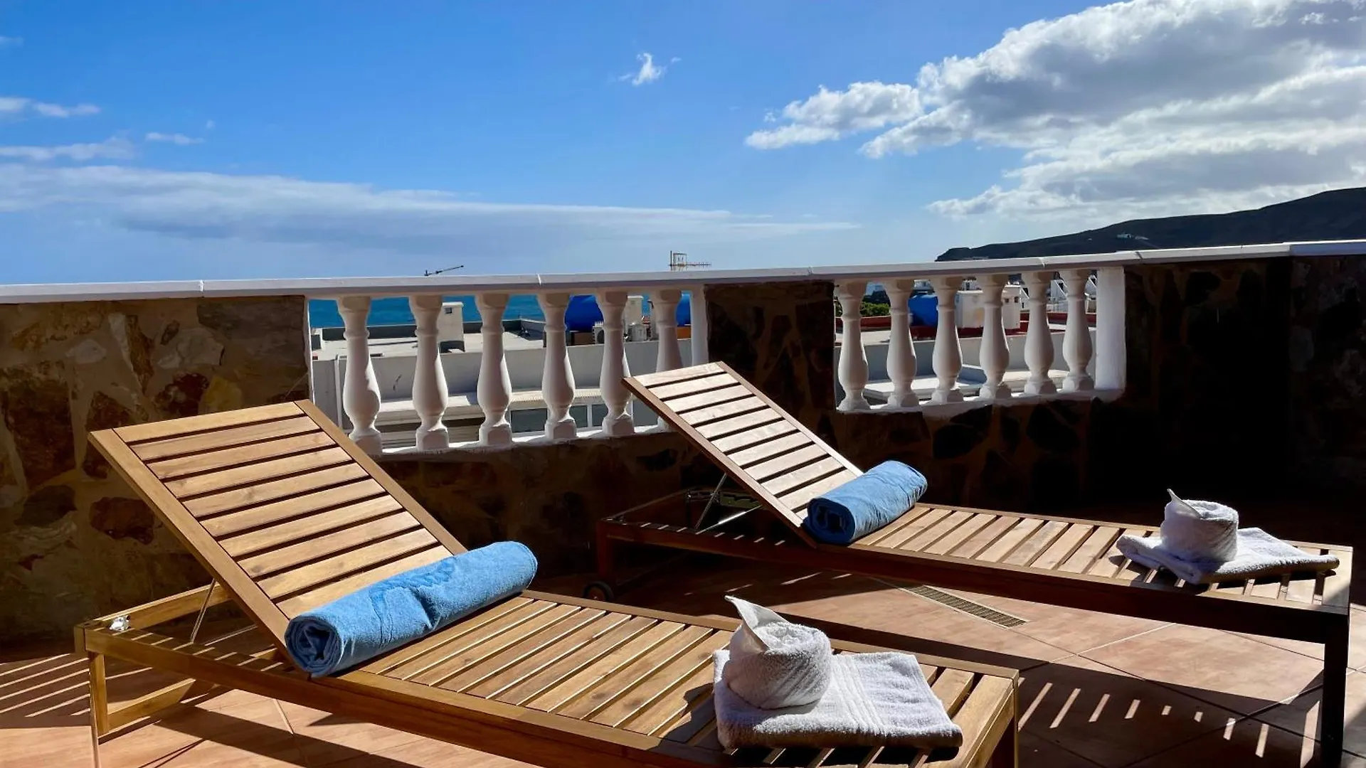 Chabela'S Seaview Penthouse & Spa Lajita Apartment