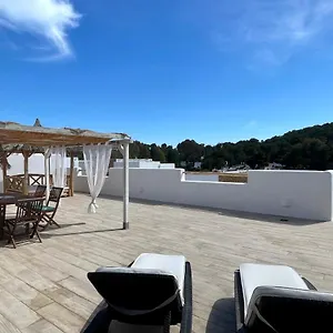 casa-maria-cala-vadella-ibiza.ibizaislandhotels.net/